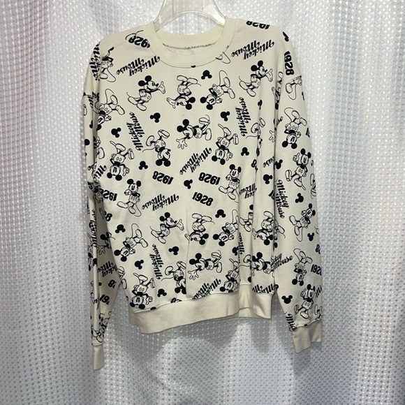 Disney Mickey Mouse Light Weight Sweatshirt  Cream  Womens Junior Size 11/13 Lg - Picture 1 of 4